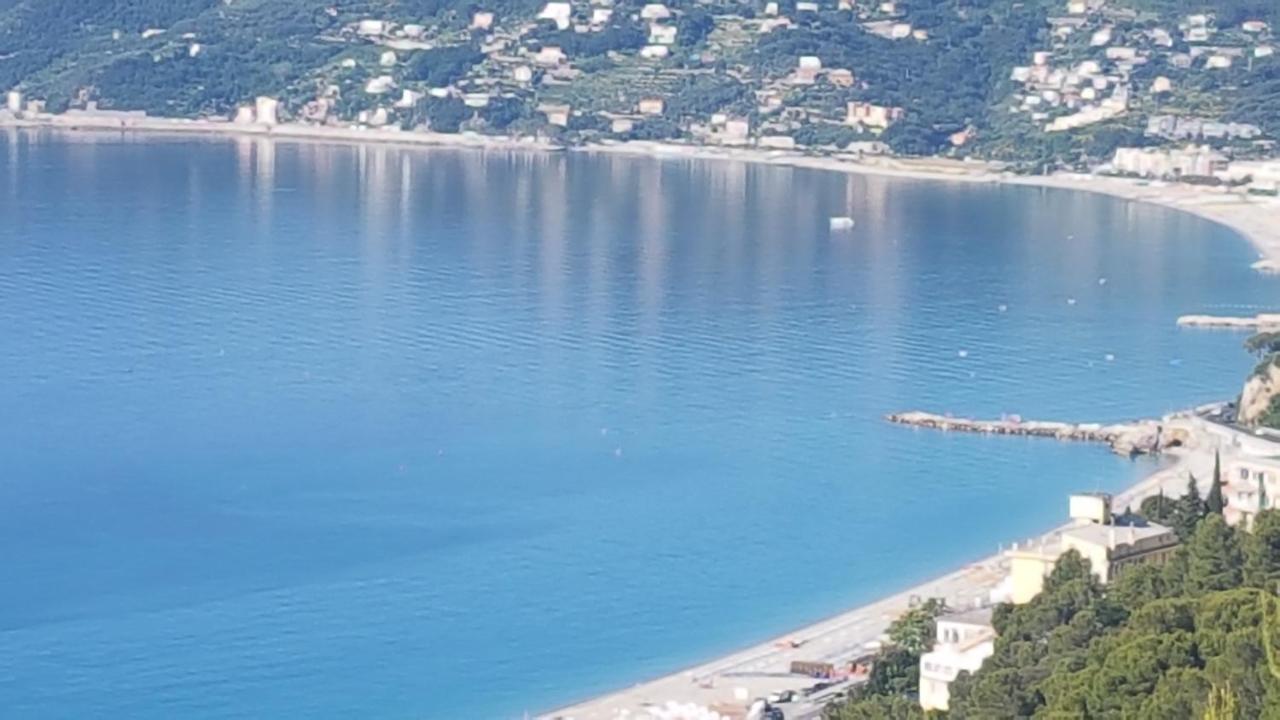 Le Terre Del Drago Apartment Bergeggi Exterior photo